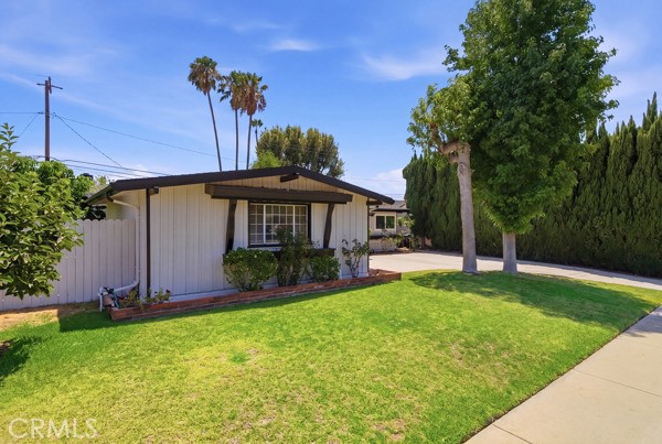 3234 Conata Property Photo 6