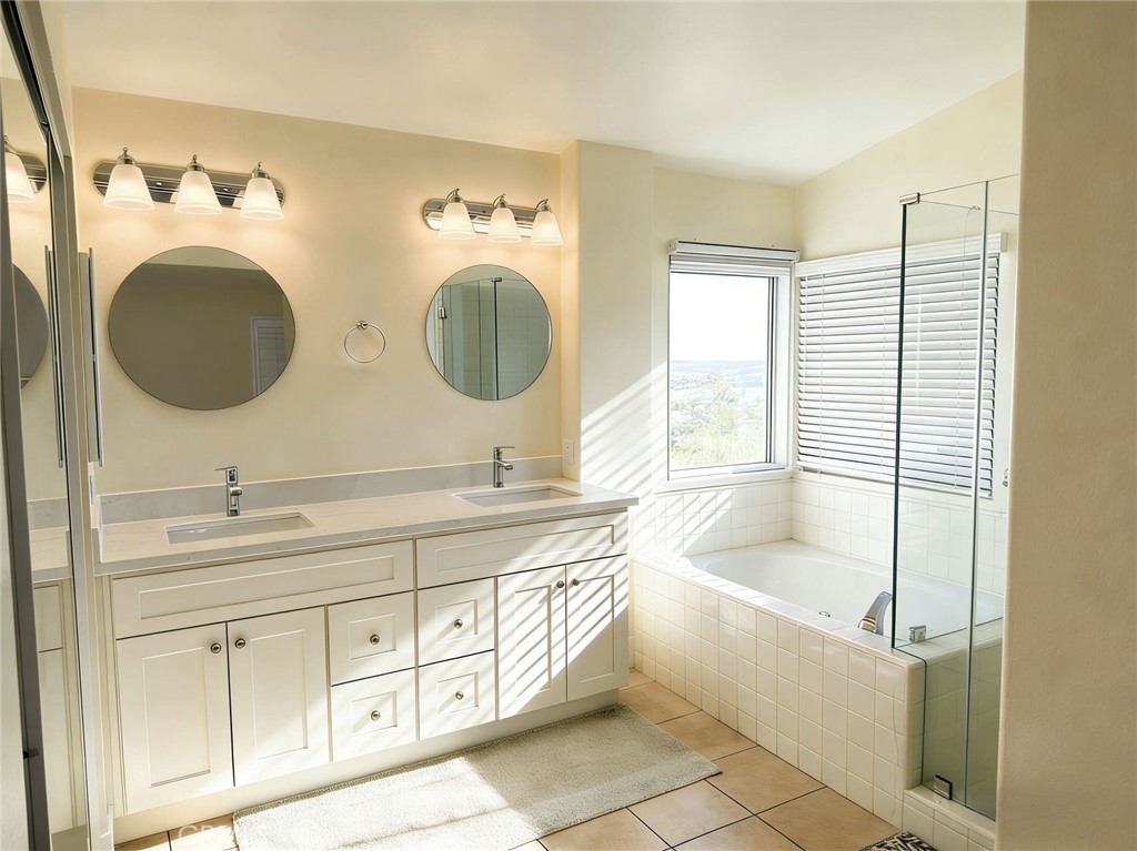 2115 Sun Ridge Property Photo 6
