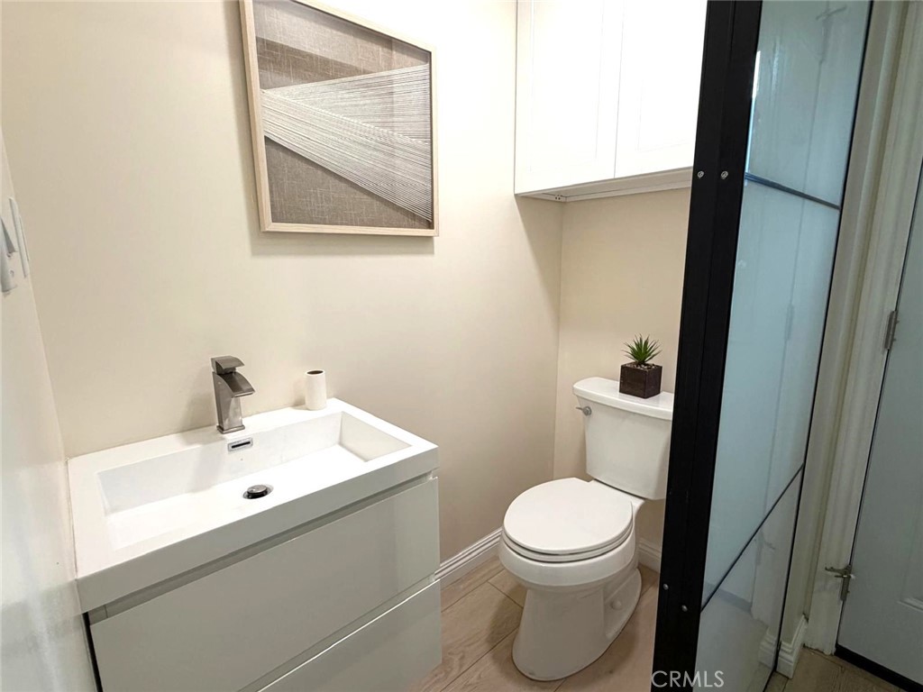 939 Montecito Drive Property Photo 13