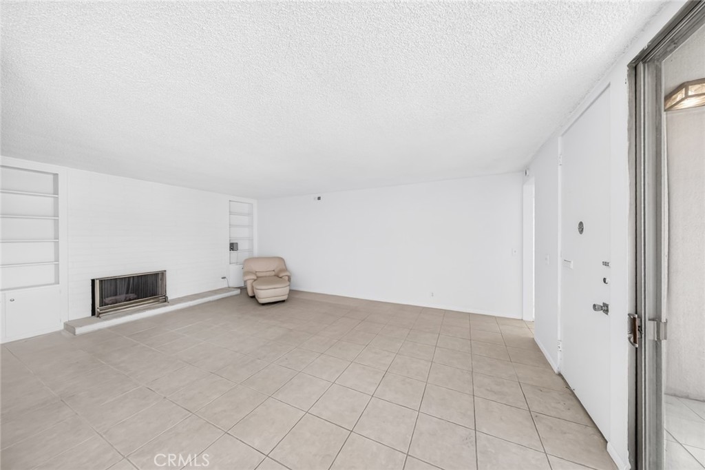 777 E Valley 59 Property Photo 2