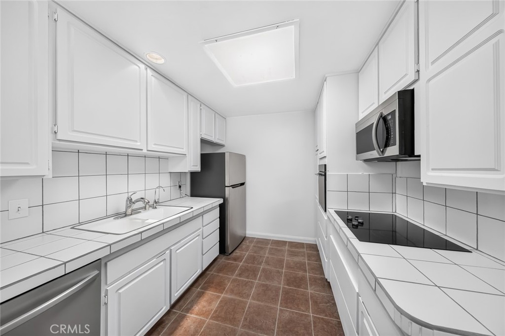 777 E Valley 59 Property Photo 6