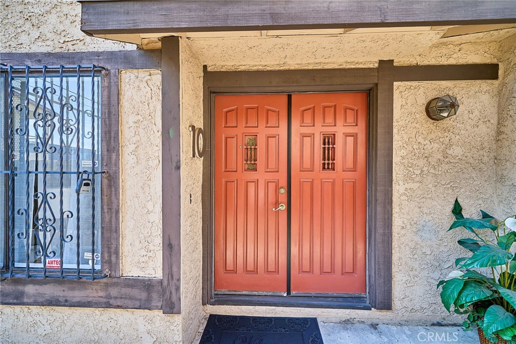 1417 S Marguerita Avenue 10 Property Photo 2