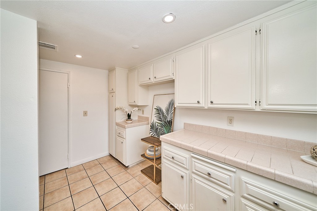 1417 S Marguerita Avenue 10 Property Photo 13