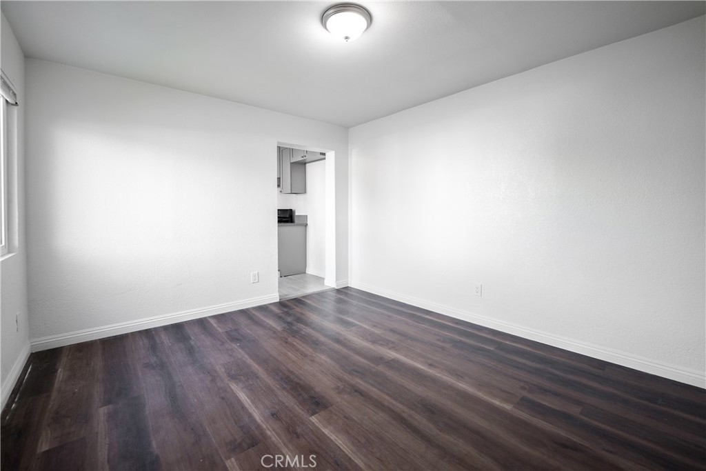 1133 S Park Avenue Property Photo 7