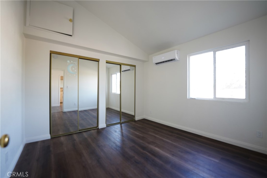 1133 S Park Avenue Property Photo 15