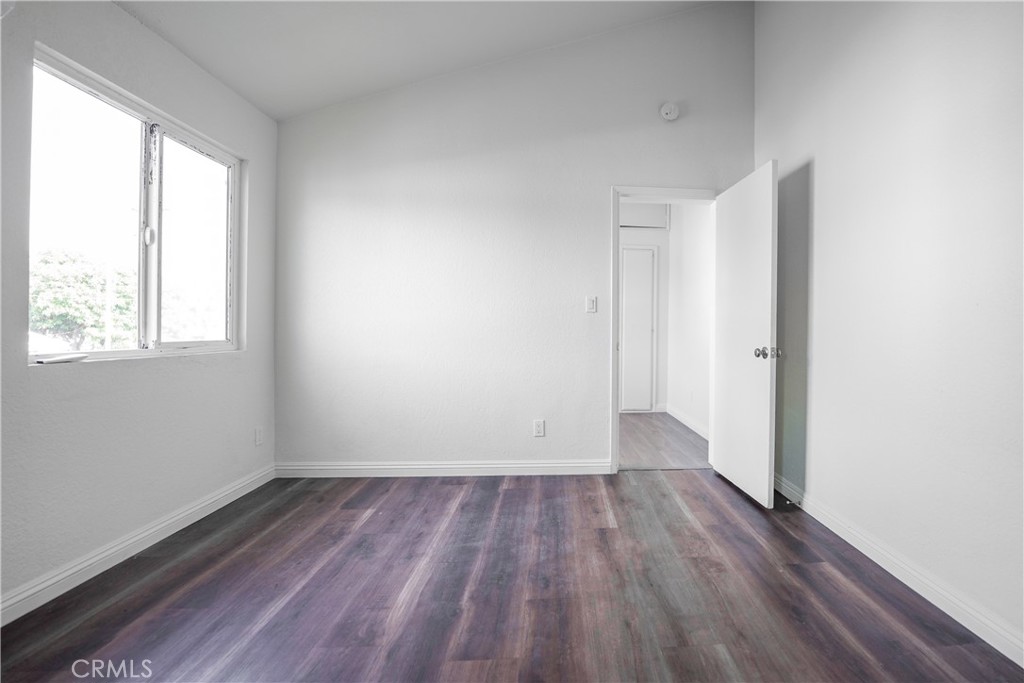 1133 S Park Avenue Property Photo 17