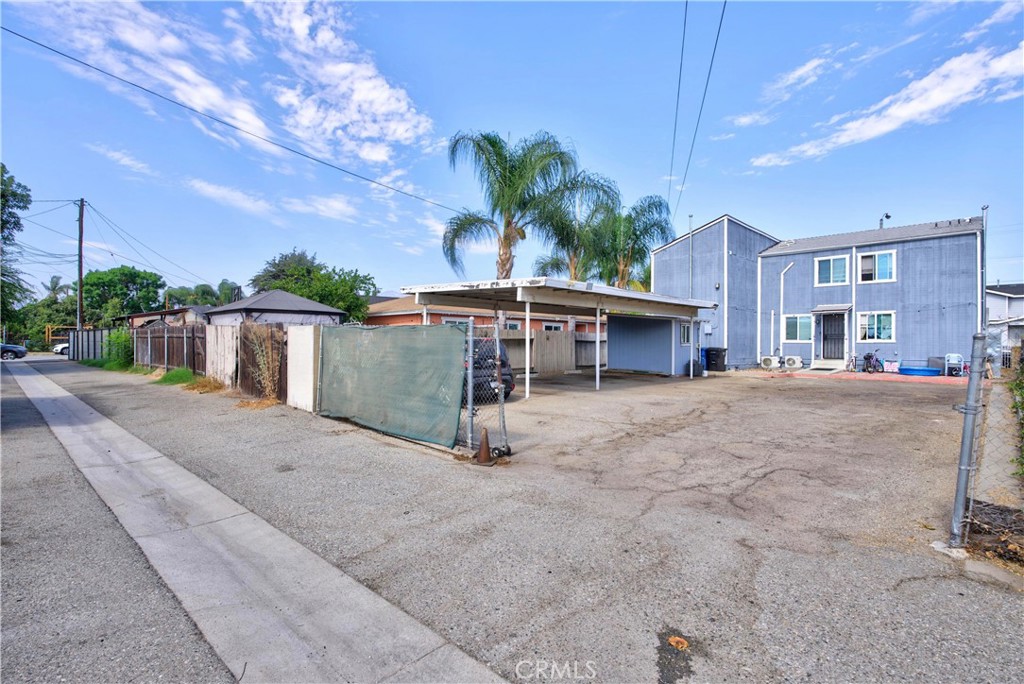 1133 S Park Avenue Property Photo 23
