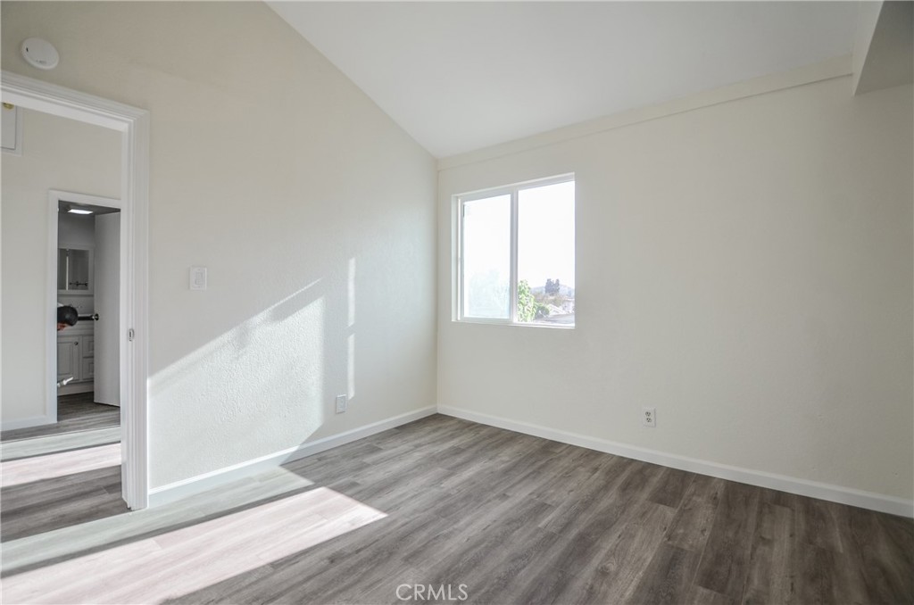 1133 S Park Avenue Property Photo 31