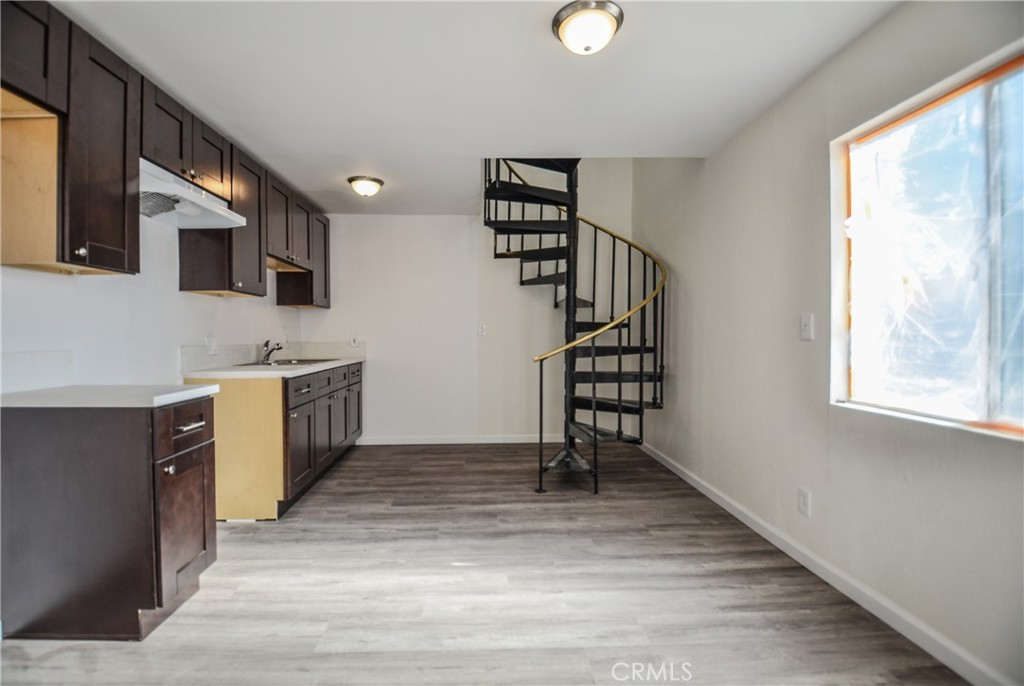 1133 S Park Avenue Property Photo 35