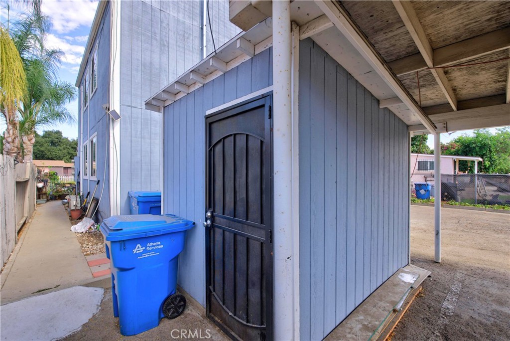 1133 S Park Avenue Property Photo 37