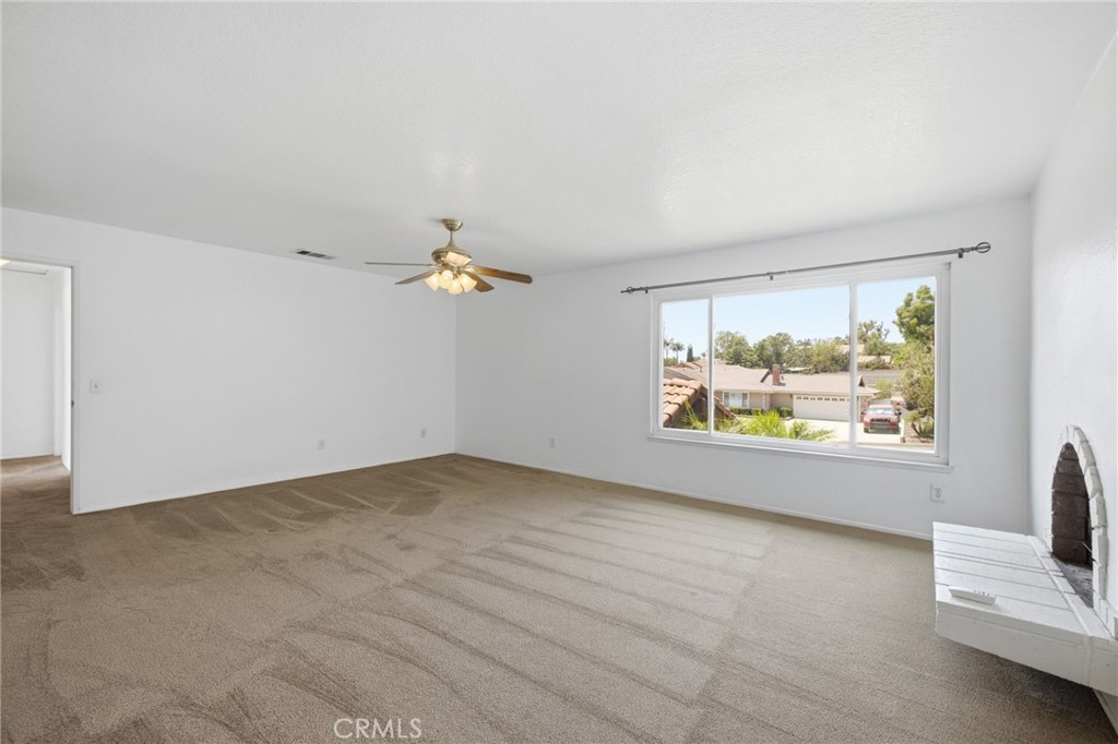 5833 Jasper Street Property Photo 19