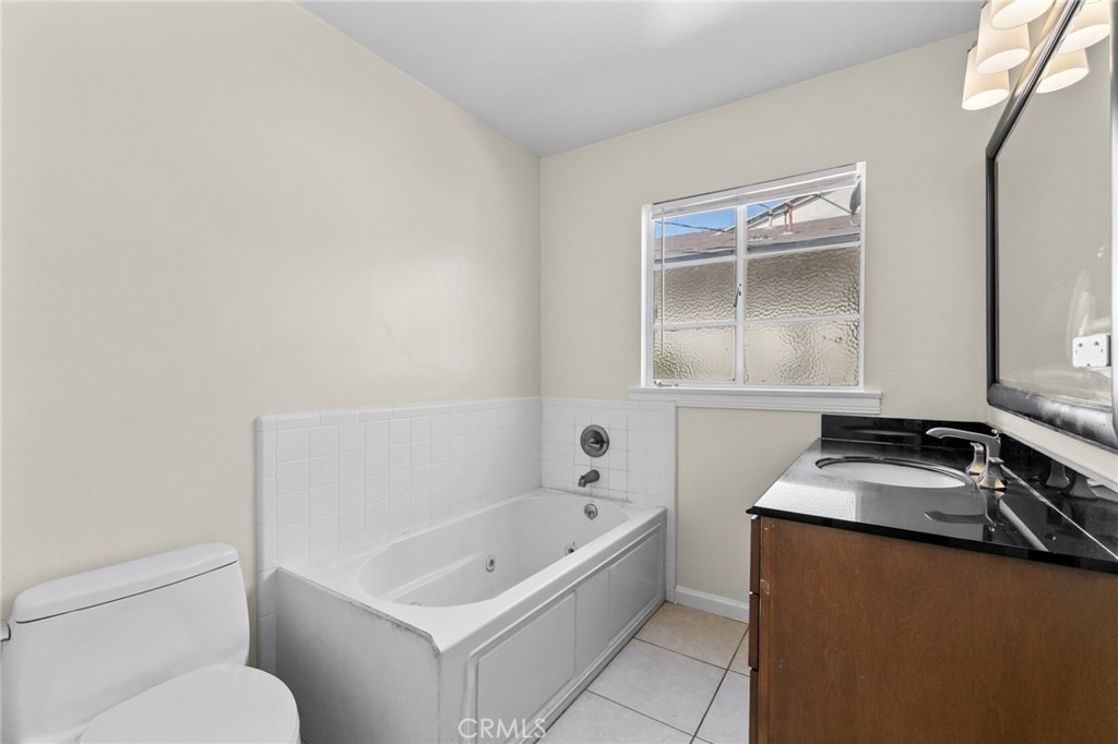 8925 Youngdale Property Photo 14