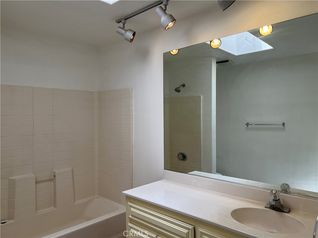 9661 Siwanoy Drive Property Photo 22