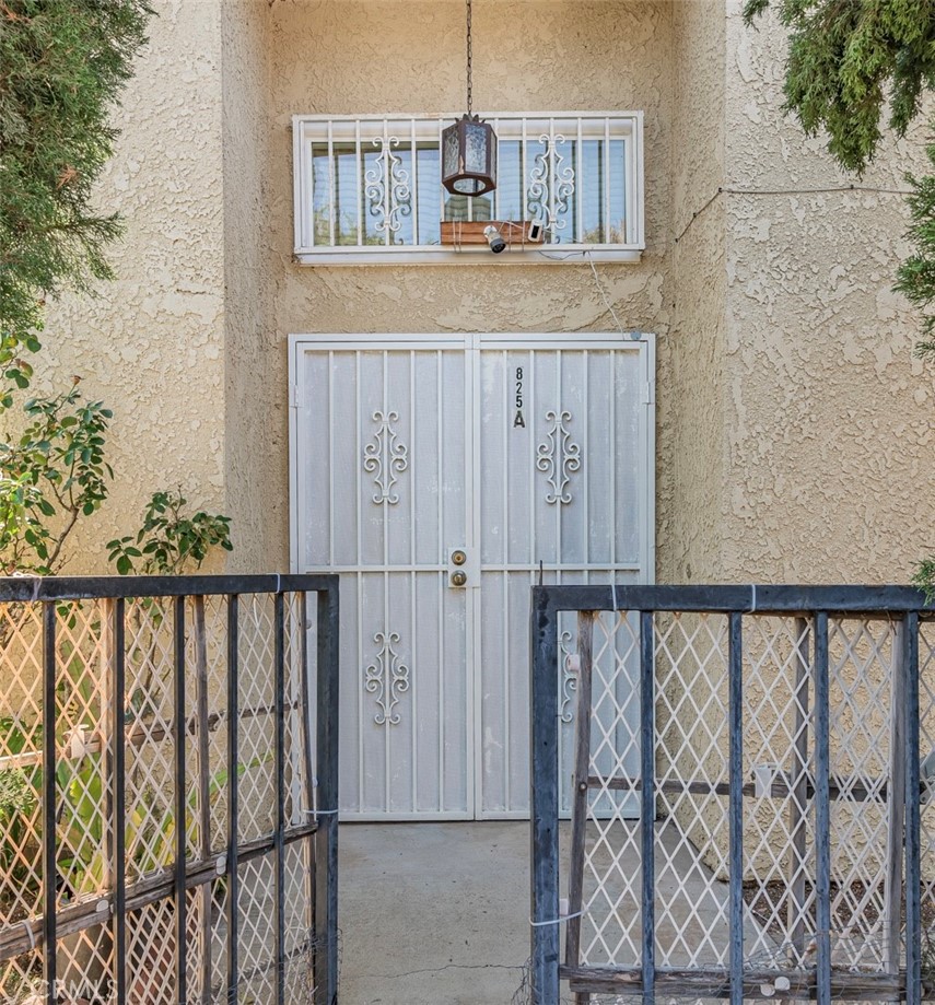 825 E Newmark Avenue A Property Photo 2
