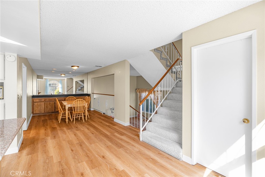 825 E Newmark Avenue A Property Photo 6