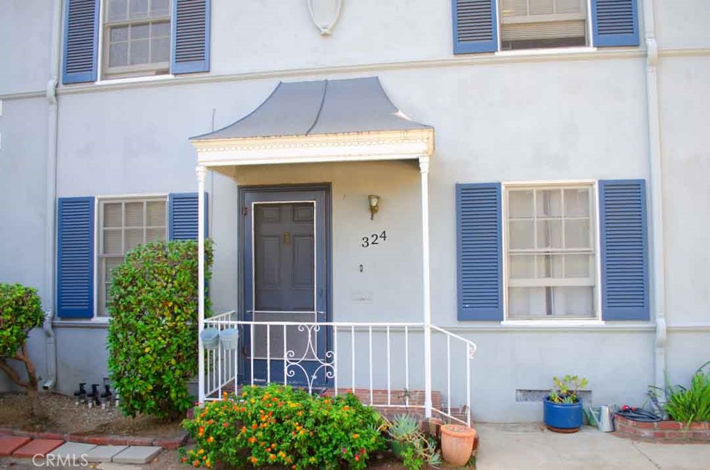 320 E California Boulevard Property Photo 3