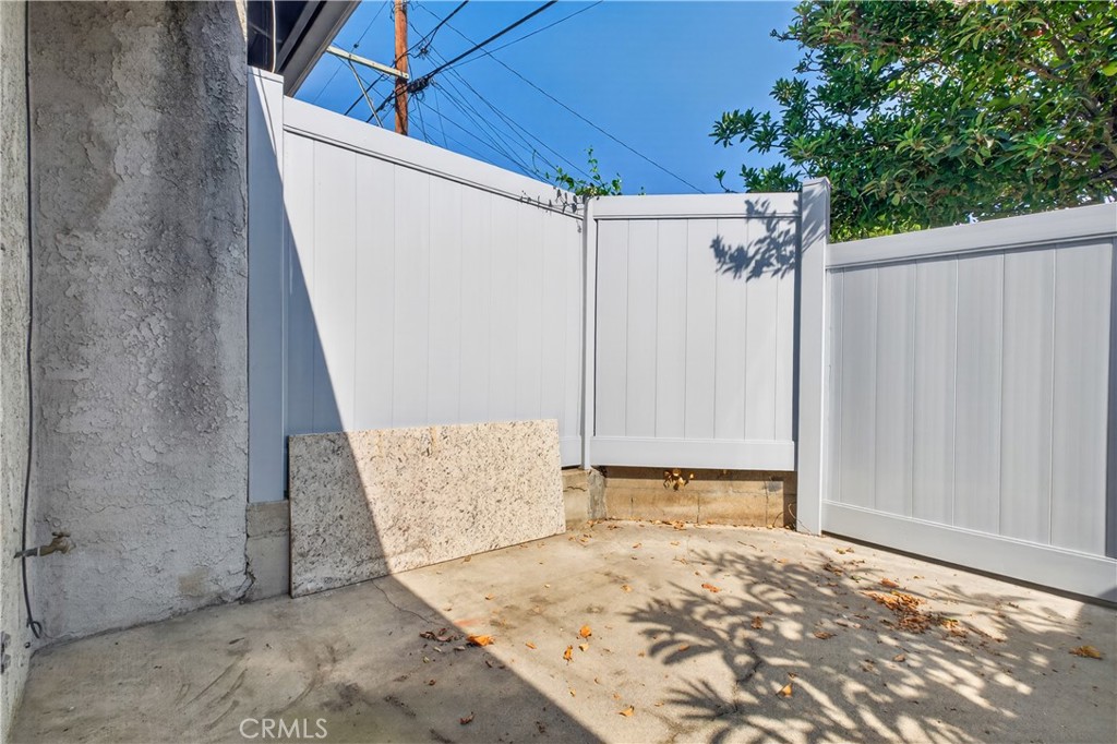615 Monterey E Property Photo 14