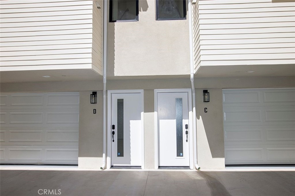 1025 La Cadena Avenue D Property Photo 7