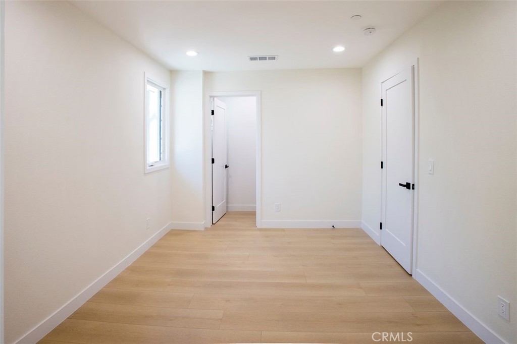 1025 La Cadena Avenue D Property Photo 23
