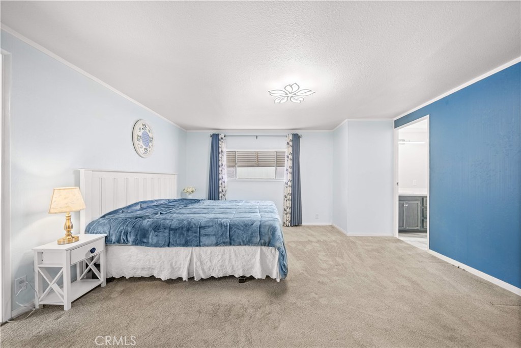 1035 17 E Huntington Avenue 17 Property Photo 16