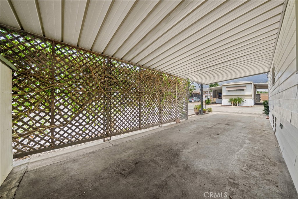 1035 17 E Huntington Avenue 17 Property Photo 20