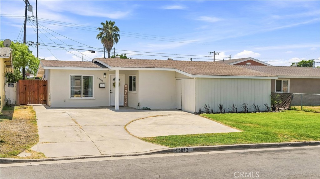17012 E Benwood Property Photo 3