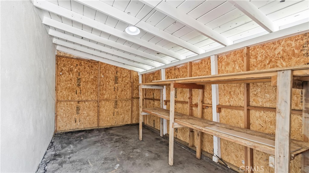 17012 E Benwood Property Photo 21