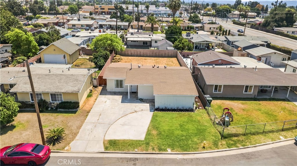 17012 E Benwood Property Photo 22