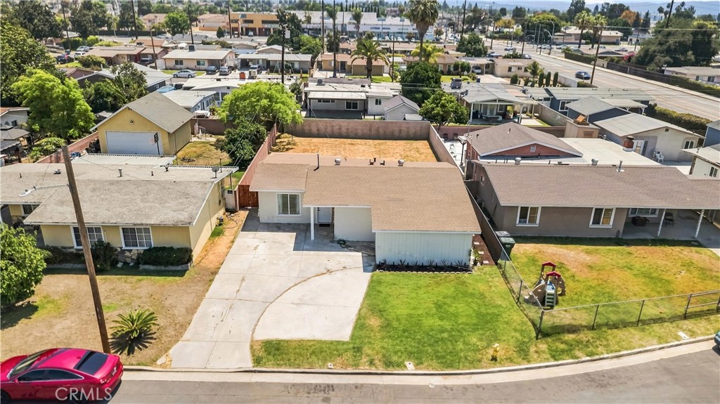 17012 E Benwood Property Photo 22