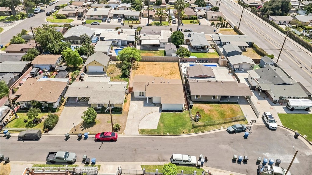 17012 E Benwood Property Photo 24