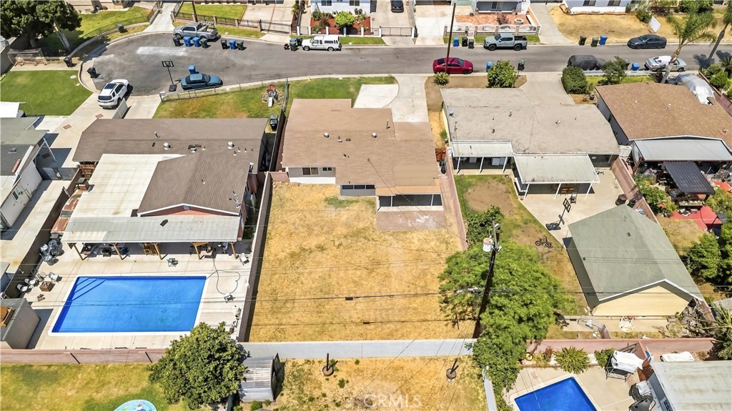 17012 E Benwood Property Photo 26