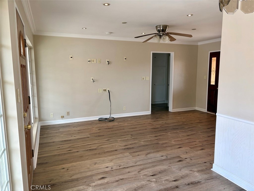 8635 Paramount Blvd Property Photo 6
