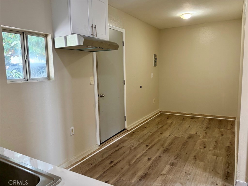 8635 Paramount Blvd Property Photo 20