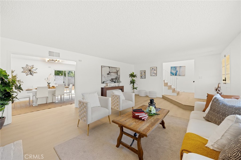19134 Aldora Drive Property Photo 14