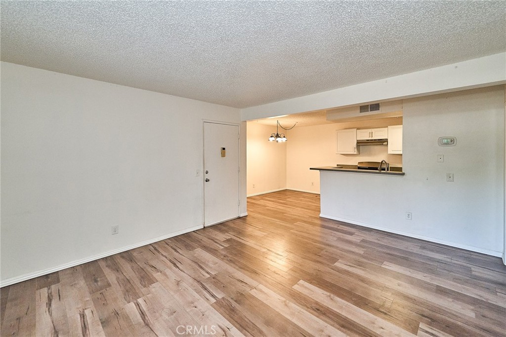 26200 Redlands 5 Property Photo 6