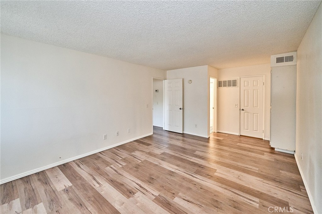 26200 Redlands 5 Property Photo 17