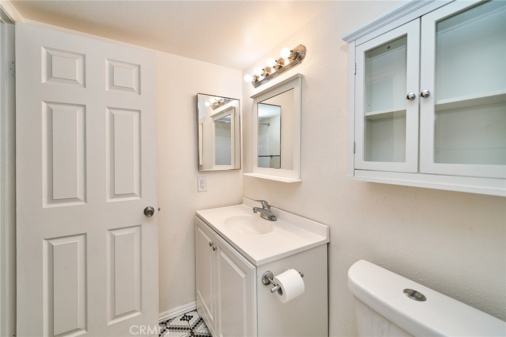 26200 Redlands 5 Property Photo 20