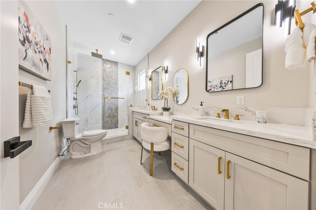 2740 Gilpin Property Photo 14