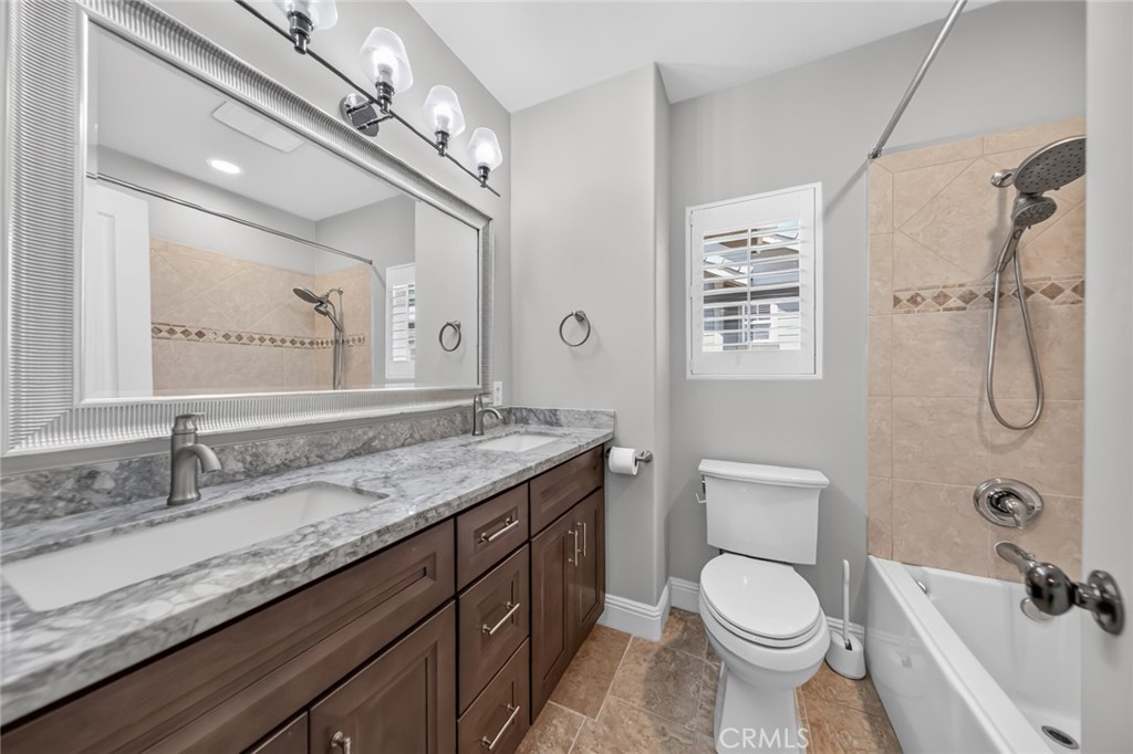 15 E Alegria Property Photo 19