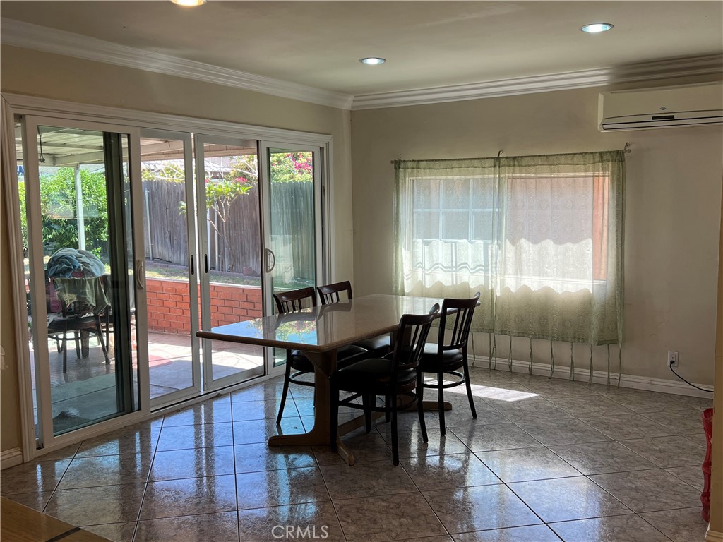 951 E Gaillard Property Photo 4