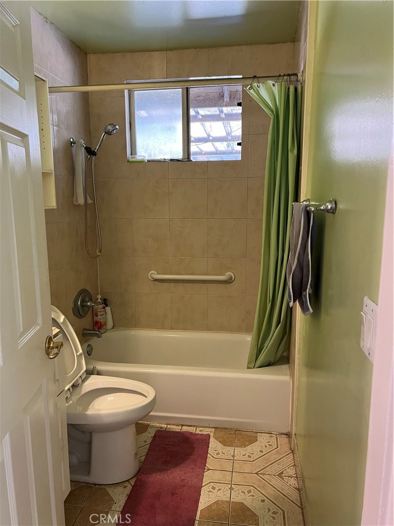 951 E Gaillard Property Photo 12