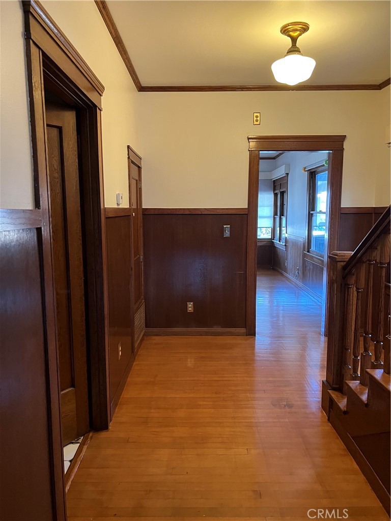 207 9th Property Photo 2