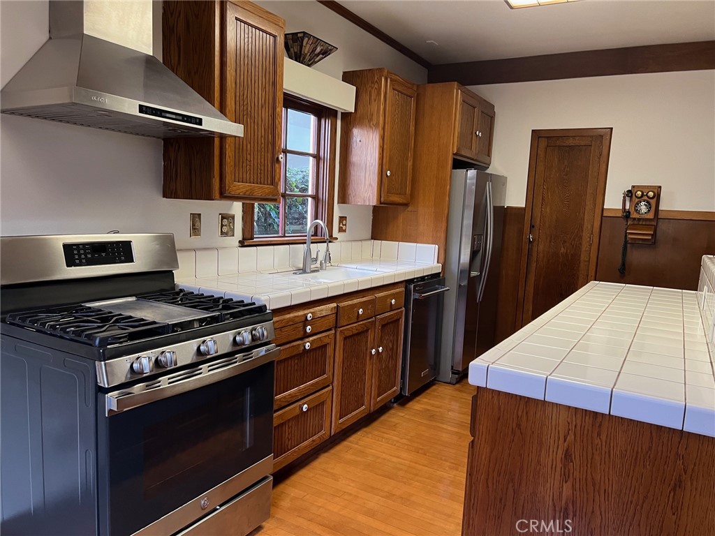 207 9th Property Photo 7