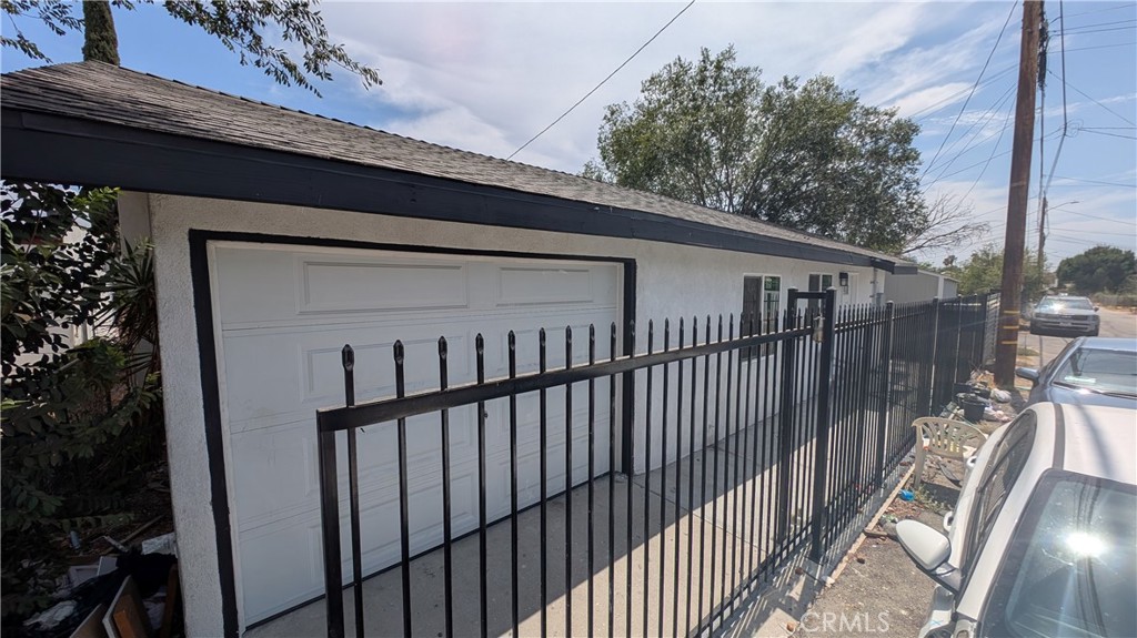 1161 N La Cadena Property Photo 23