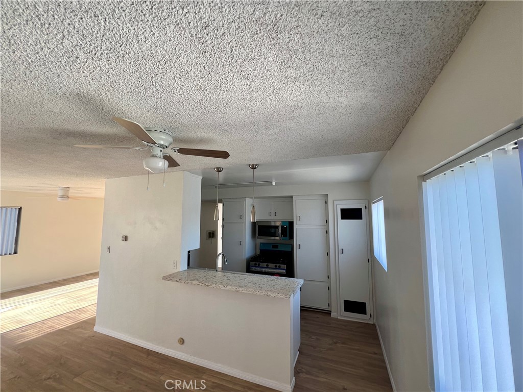 6612 N Figueroa Street 1/2 Property Photo 7