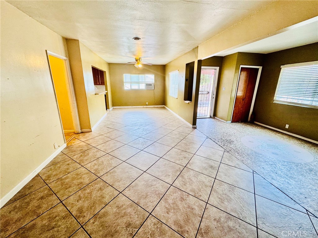 5226 Ithaca Property Photo 8