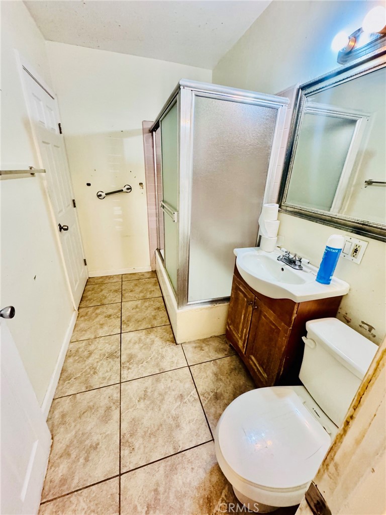 5226 Ithaca Property Photo 10