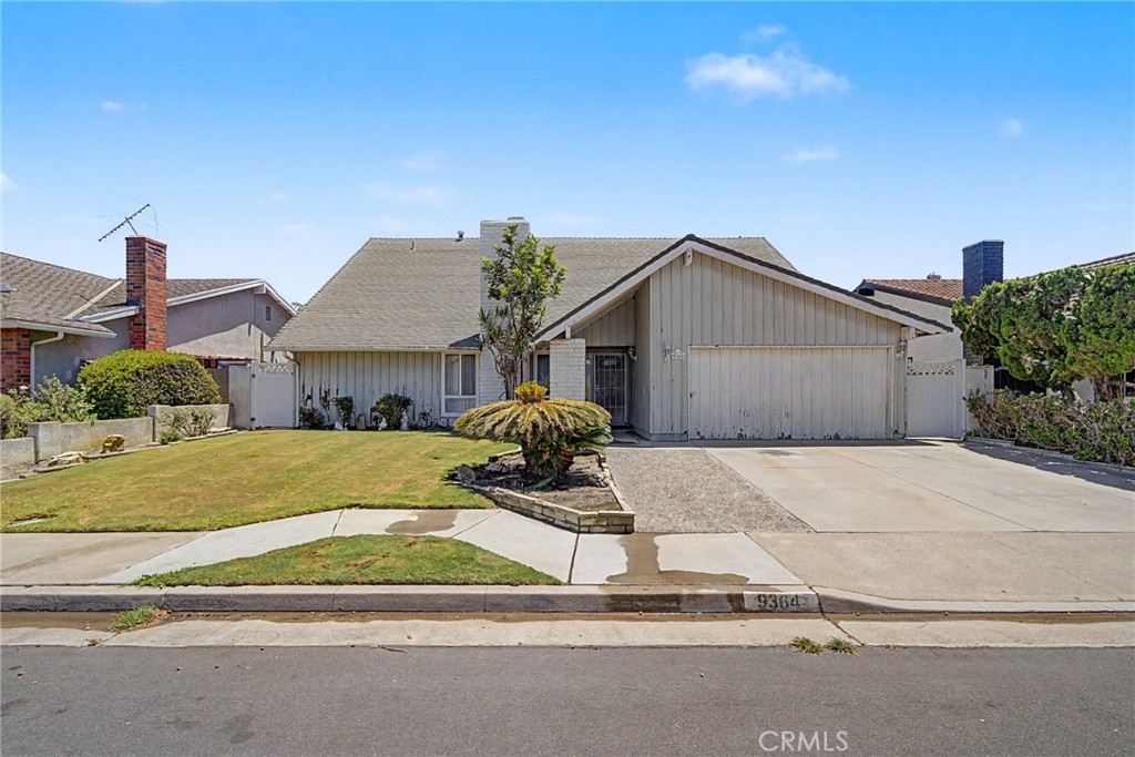 9364 Fleetwood Street Property Photo 1