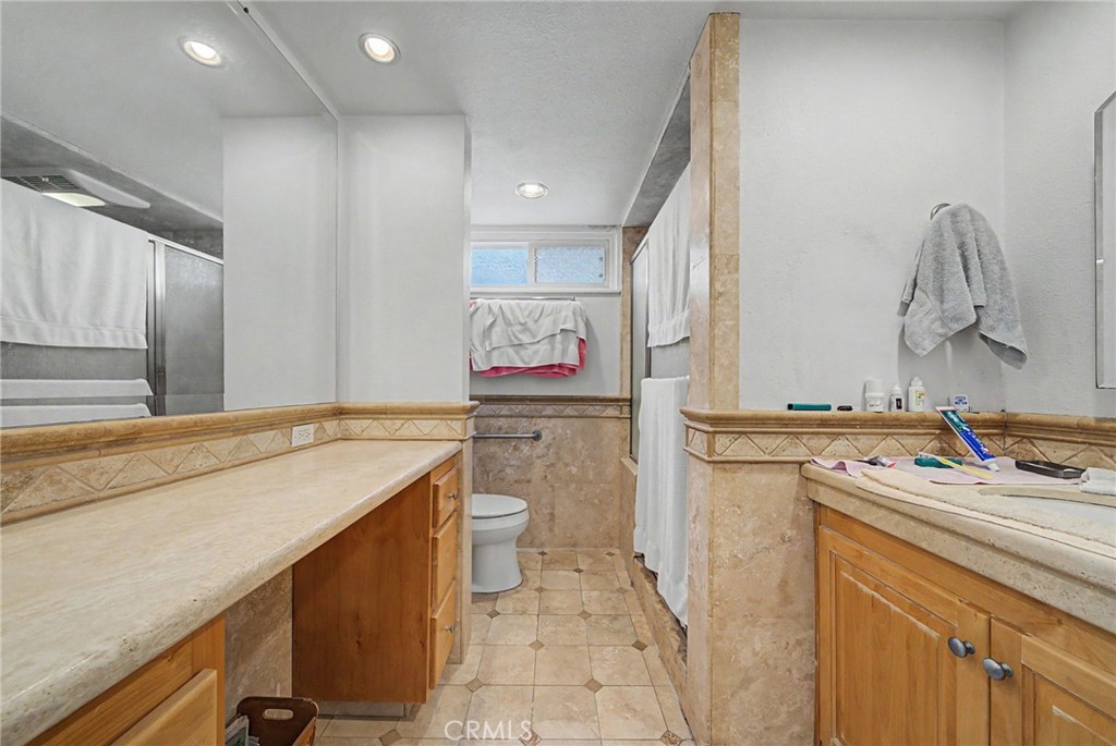 9364 Fleetwood Street Property Photo 15