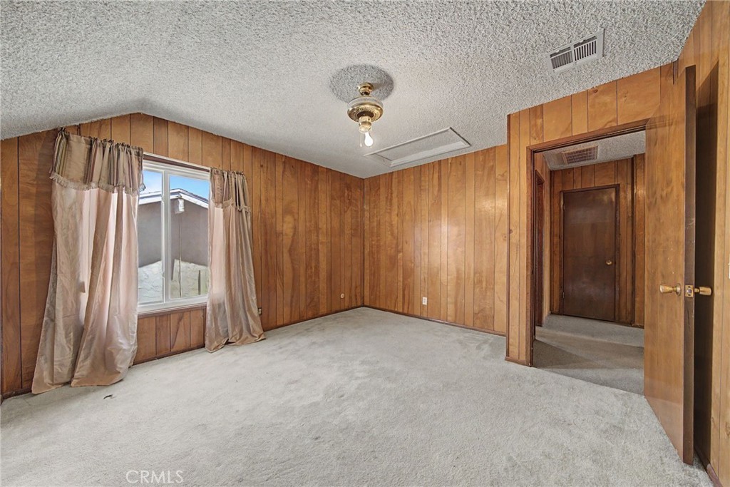 9364 Fleetwood Street Property Photo 22